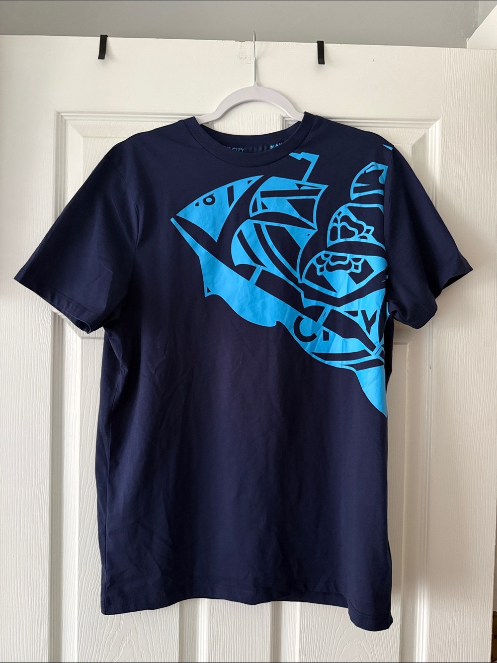 Manchester City Graphic Crest Tee, L